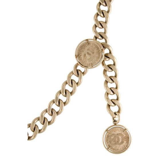 Classy Chanel Gold-tone Interlocking CC Charm Chain link Belt M sz main image 6
